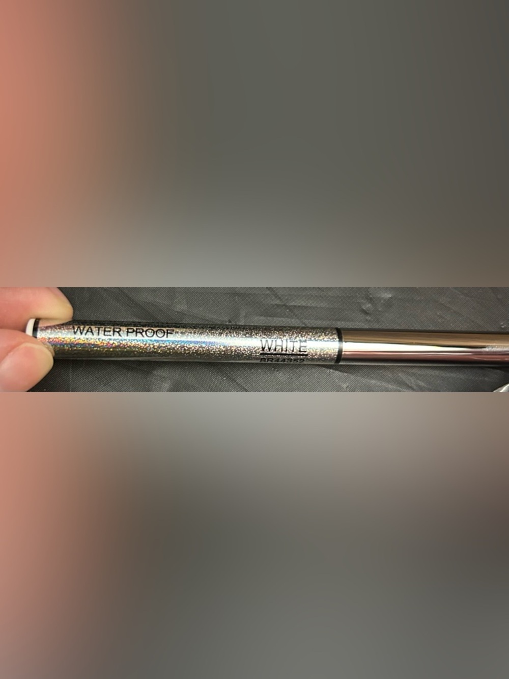 WHIT Holographic Glitter Silver Cosmetic Handle - Picture 3 of 5